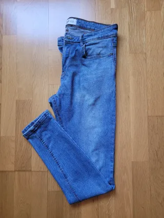 Vaqueros Pull & Bear Azules Talla M