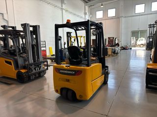 Carretilla elevadora Jungheinrich 1600 kg