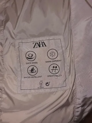 Chaqueta Zara beige mujer con capucha