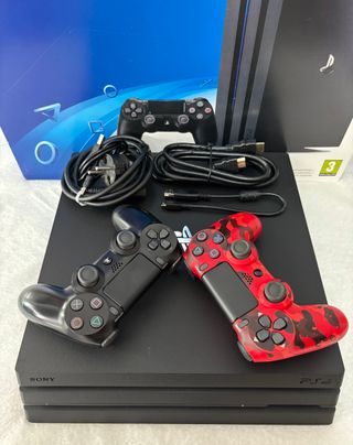PS4 Pro 1TB Negra + Accesorios