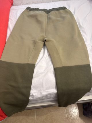Pantalón Nike Tech Verde Oliva