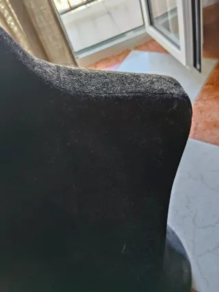 Maniquí negro para ropa