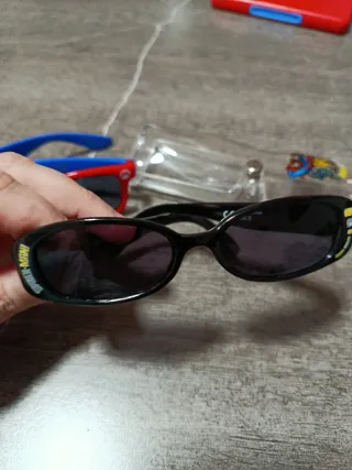2 Gafas de sol infantiles Mario Bros y marvel