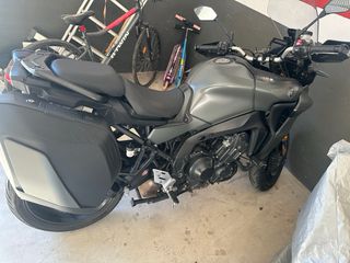 Yamaha Tracer 9 GT Gris
