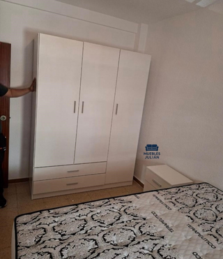 Armadi con 2, 3 e 4 ante in offerta