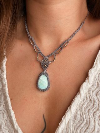 Collar Macramé Piedra Natural Hecho a Mano