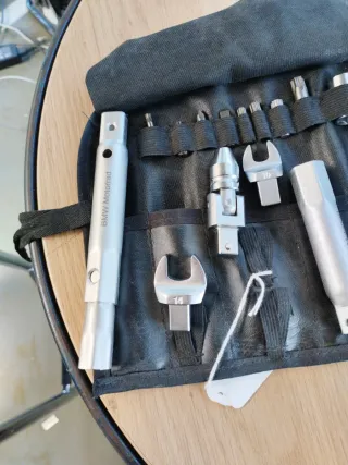 Kit Herramientas BMW 71608523399