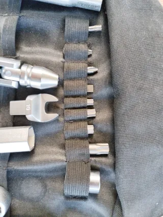 Kit Herramientas BMW 71608523399