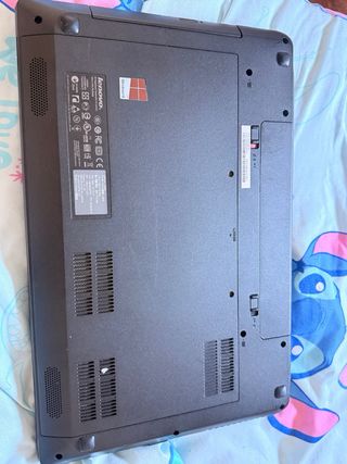 Ordenador portátil Lenovo negro