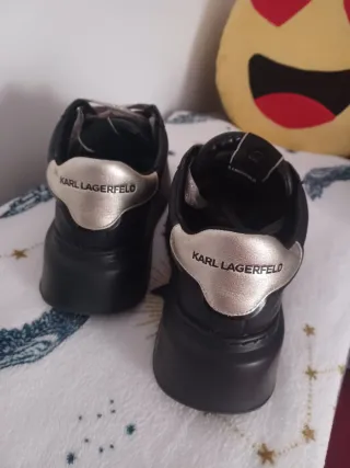 Zapatos Karl Lagerfeld Negros y Dorados