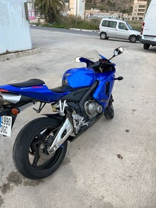 Honda cbr600RR