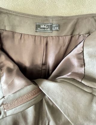 Falda de cuero original