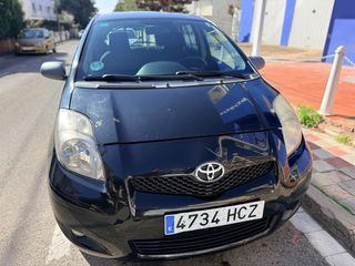 Toyota Yaris 2011