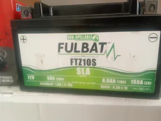 Batería Fulbat FTZ10S para Honda CBR 600 moto