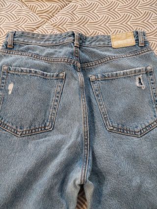 Calças Pull&Bear Rasgadas Tamanho 42