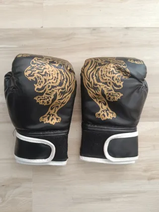 Guantes de Boxeo Infantiles con Diseño de Tigre.