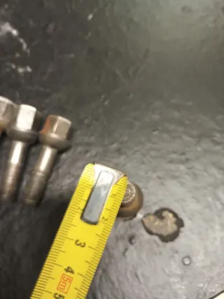 Tornillos llantas aluminio Mercedes