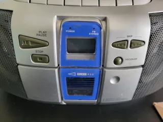 Radiocassette Daewoo SW-141 CD, Cassette y Radio