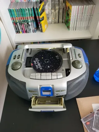 Radiocassette Daewoo SW-141 CD, Cassette y Radio