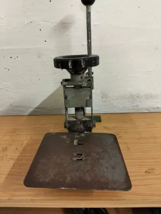 Cortadora de azulejos Rubi