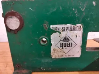 Cortadora de azulejos Rubi