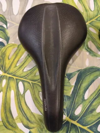 Sillínes de bicicleta varios