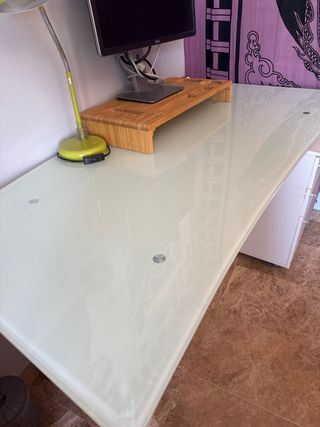 Mesa Escritorio Cristal y Metal con cajones