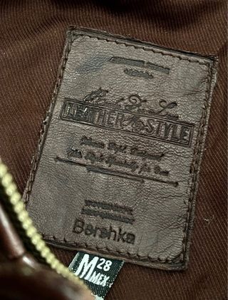 Cazadora cuero auténtico marrón Bershka Talla M