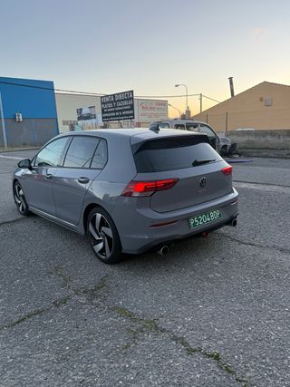 Volkswagen Golf GTI 2024