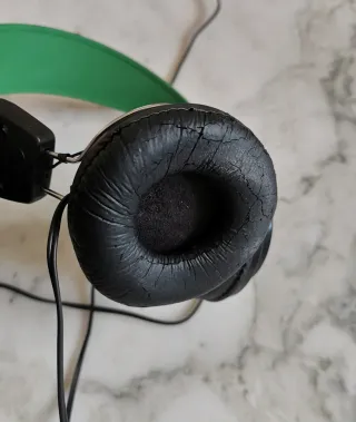 Auriculares Heineken Verdes y Negros
