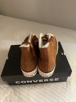 ZAPATILLAS CONVERSE DE MUJER NUEVAS A ESTRENAR.