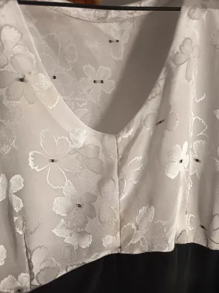 Vestido elegante blanco y negro de fiesta