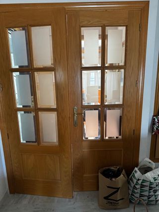 Regalo Puertas de madera con cristal