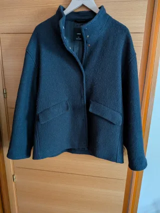 Chaqueta lana cuello alto
