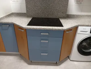 Muebles de cocina madera y cristal