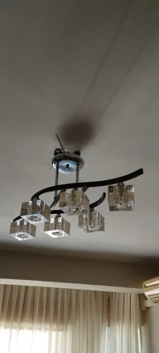 Lámpara de techo moderna cristal y metal