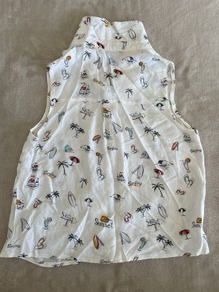 Blusa sin mangas estampada verano