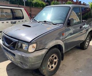 Nissan radiador de agua terrano 2.7 td 31193