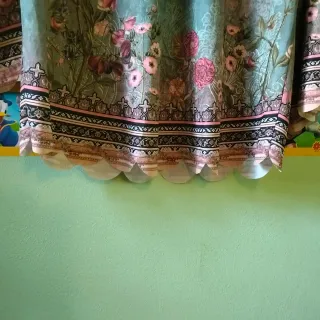 Blusa M fantasia floreale