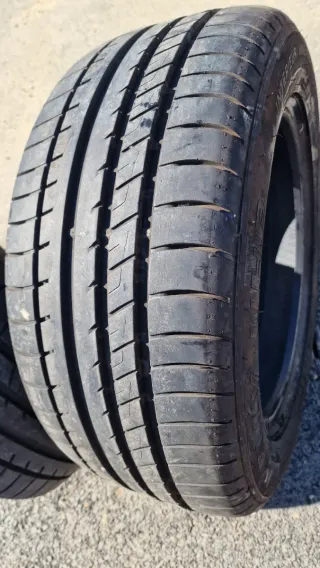 Neumáticos 225/55/16