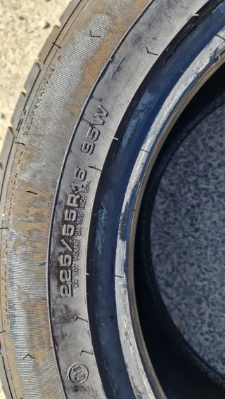 Neumáticos 225/55/16