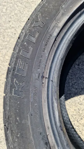 Neumáticos 225/55/16