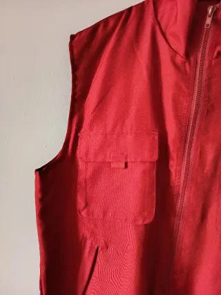 Chaleco multibolsillos rojo técnico