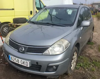 Nissan Tiida 2008 averiado