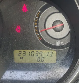 Nissan Tiida 2008 averiado