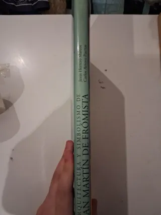 Arquitectura y simbolismo de San Martín de Fróm...