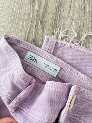 Pantalones vaqueros Zara anchos morados