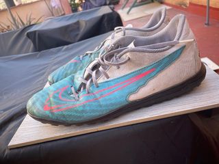 Botas multitacos Nike Phantom