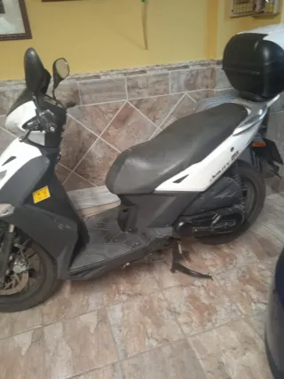 Kymco Agility City 125 Scooter