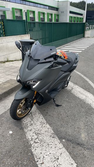Yamaha TMAX 560 Tech MAX